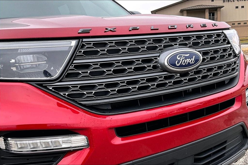 2024 Ford Explorer XLT