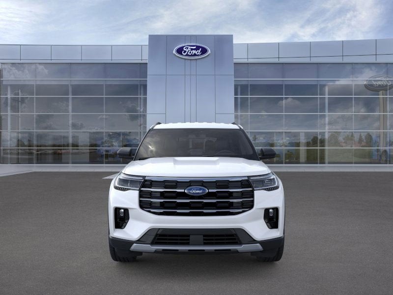 2025 Ford Explorer Active 200A