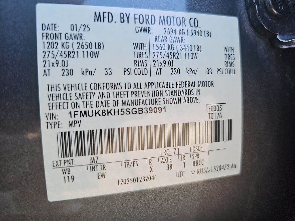 2025 Ford Explorer ST-Line