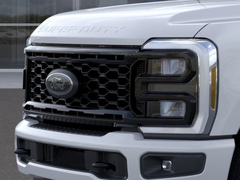 2026 Ford F-250SD Lariat Black Appearance Pkg FX4
