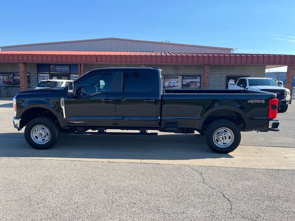 2023 Ford F-350SD XL