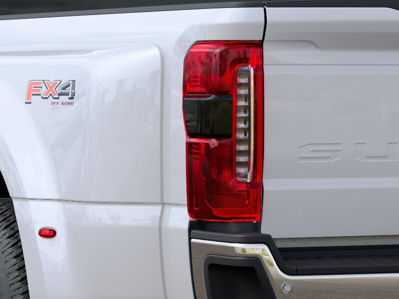 2027 Ford F-350SD DRW