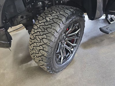 2026 Ford F-150 XLT BLACK WIDOW