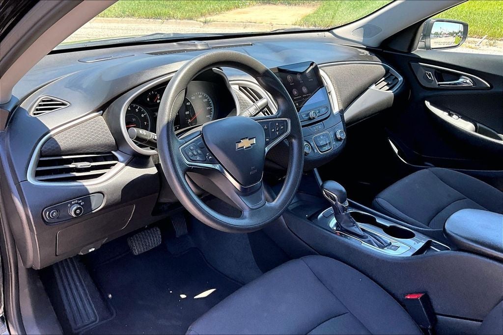 2024 Chevrolet Malibu LS 1FL