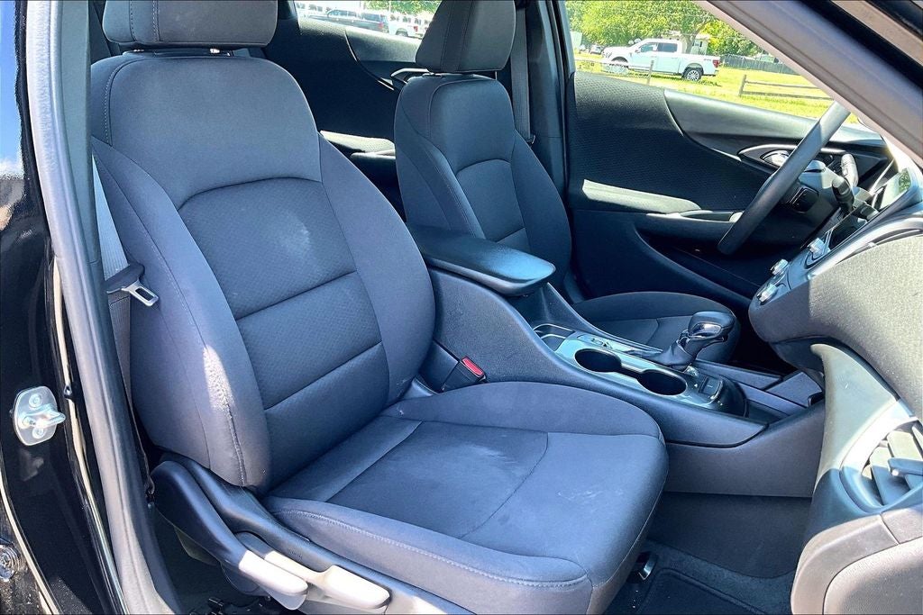 2024 Chevrolet Malibu LS 1FL