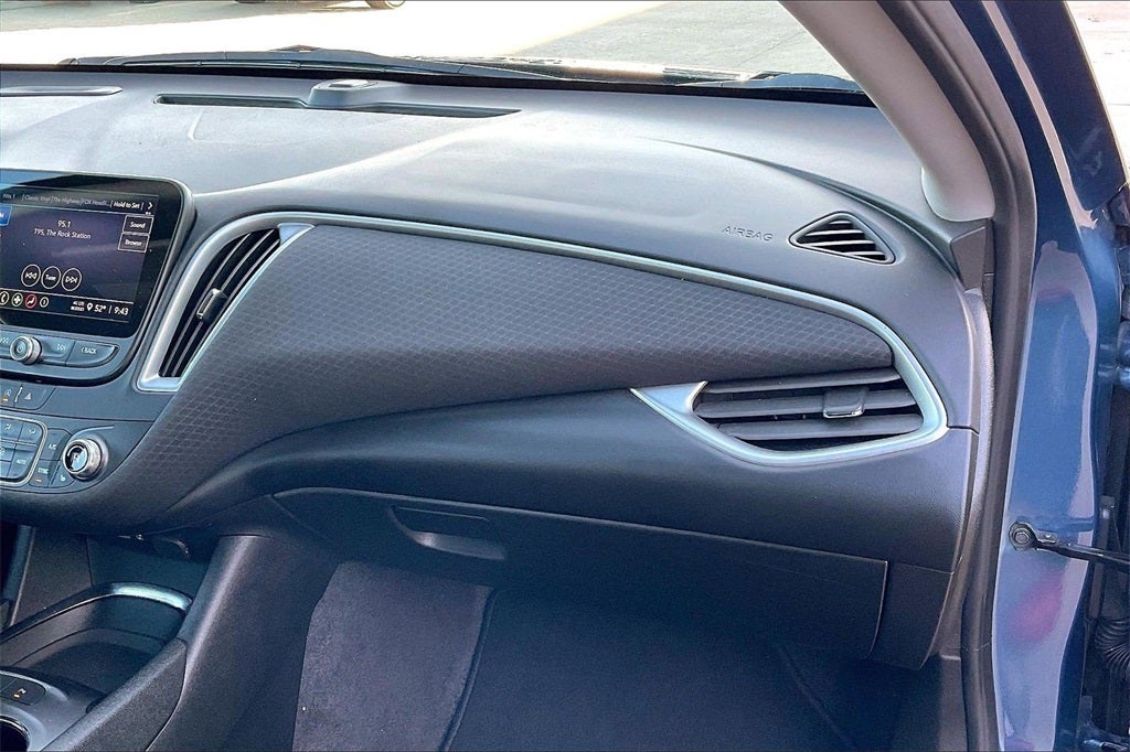 2025 Chevrolet Malibu LT 1LT