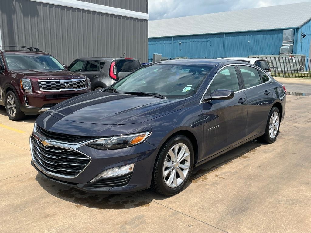 2025 Chevrolet Malibu's photo