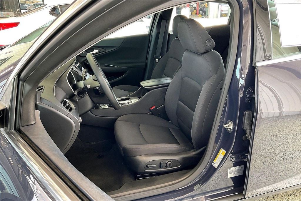 2025 Chevrolet Malibu LT 1LT