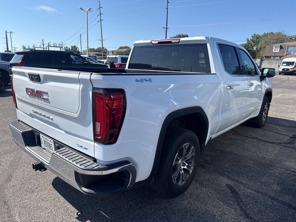 2025 GMC Sierra 1500 SLT