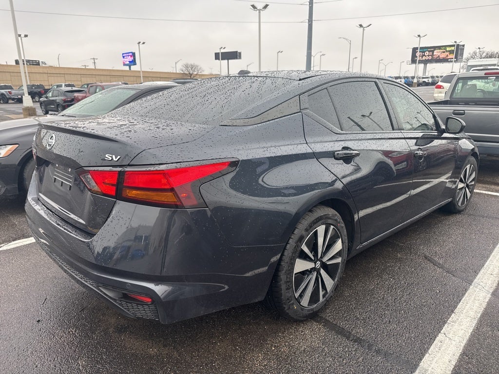 2022 Nissan Altima 2.5 SV