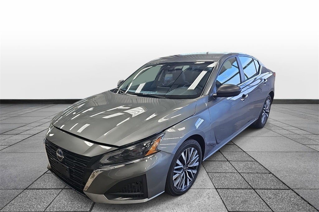 2024 Nissan Altima SV