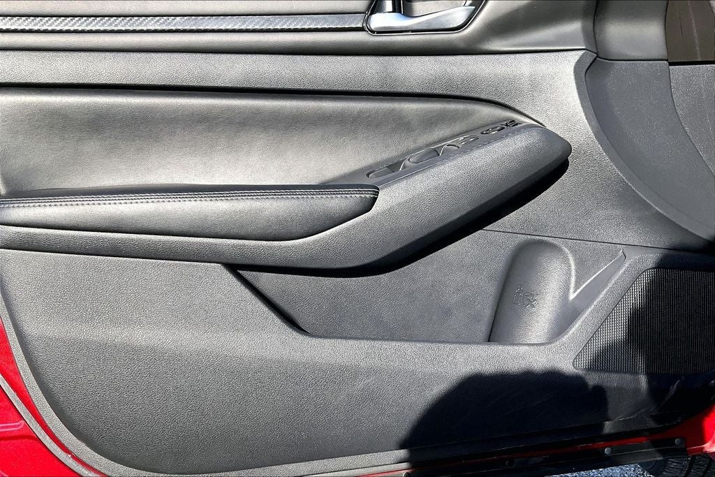 2025 Nissan Altima SV - Photo 20