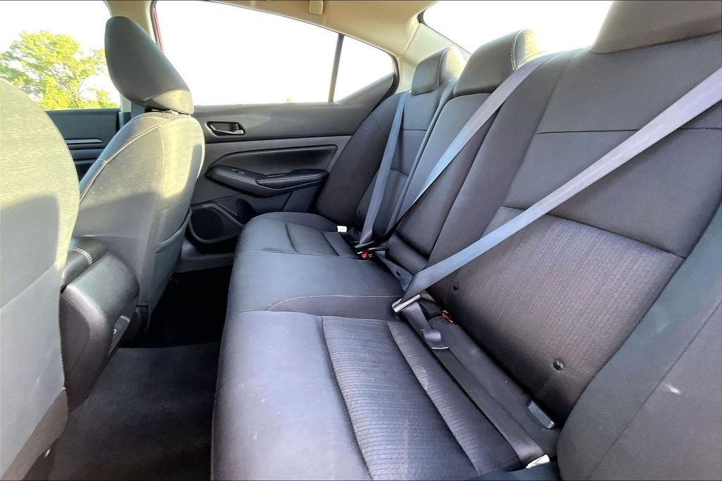 2025 Nissan Altima SV - Photo 23