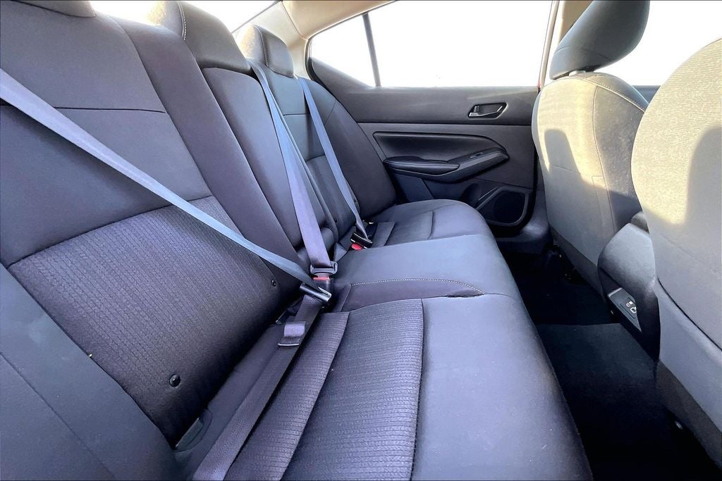 2025 Nissan Altima SV - Photo 24