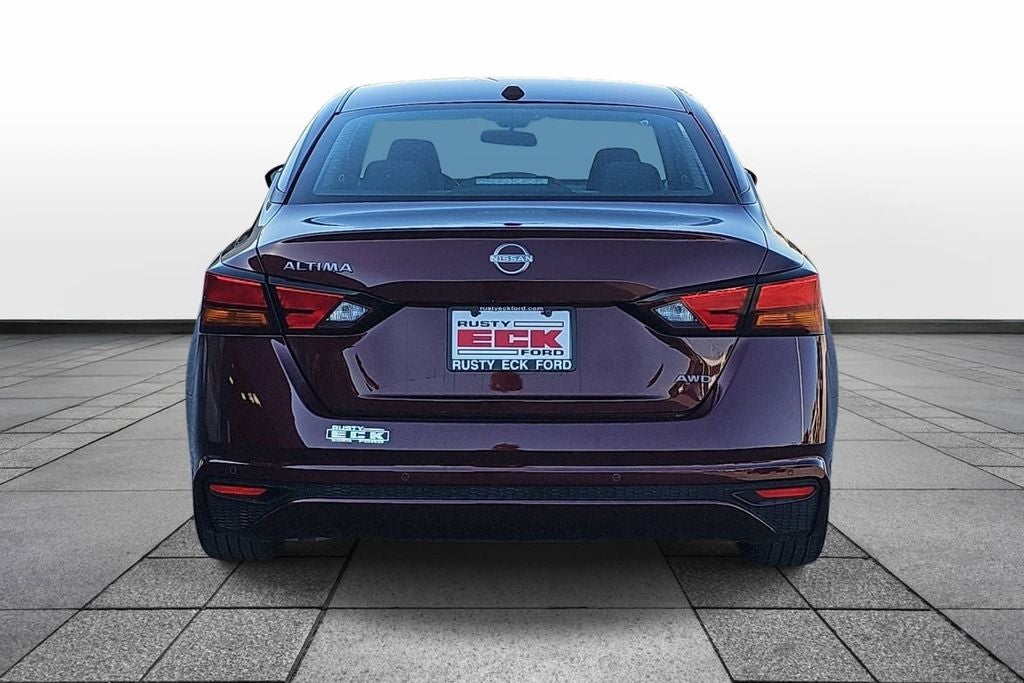 2025 Nissan Altima 2.5 SV