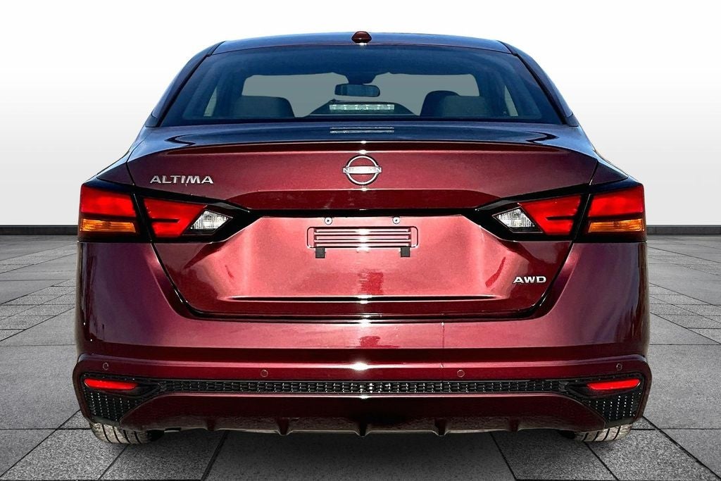 2025 Nissan Altima 2.5 SV