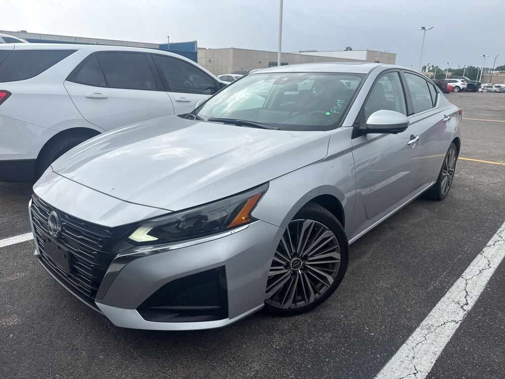 2023 Nissan Altima 2.5 SL's photo