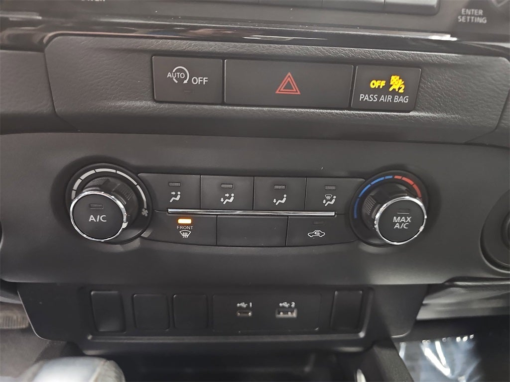 2024 Nissan Frontier SV