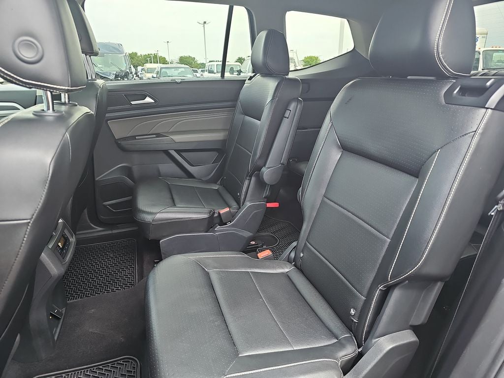 2022 Volkswagen Atlas 3.6L V6 SEL R-Line