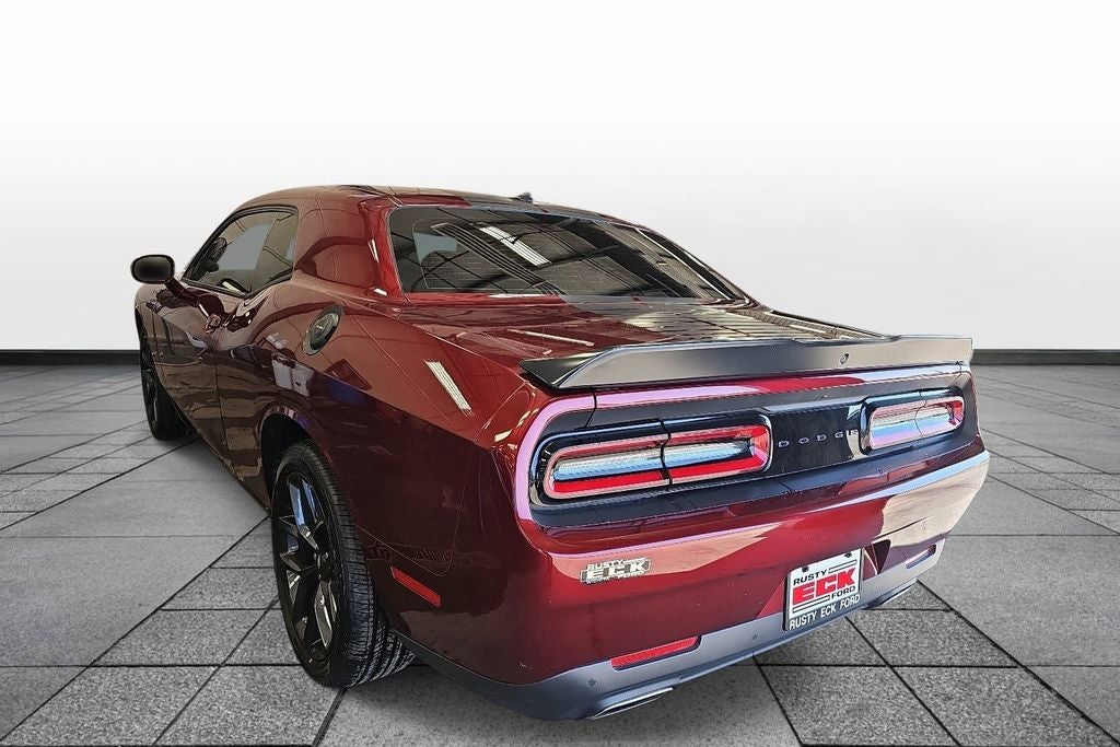 2022 Dodge Challenger SXT