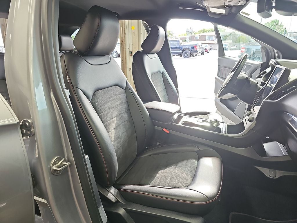 2021 Ford Edge ST Line