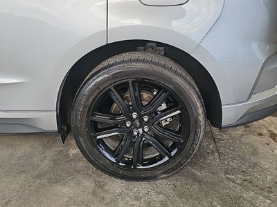 2021 Ford Edge ST Line