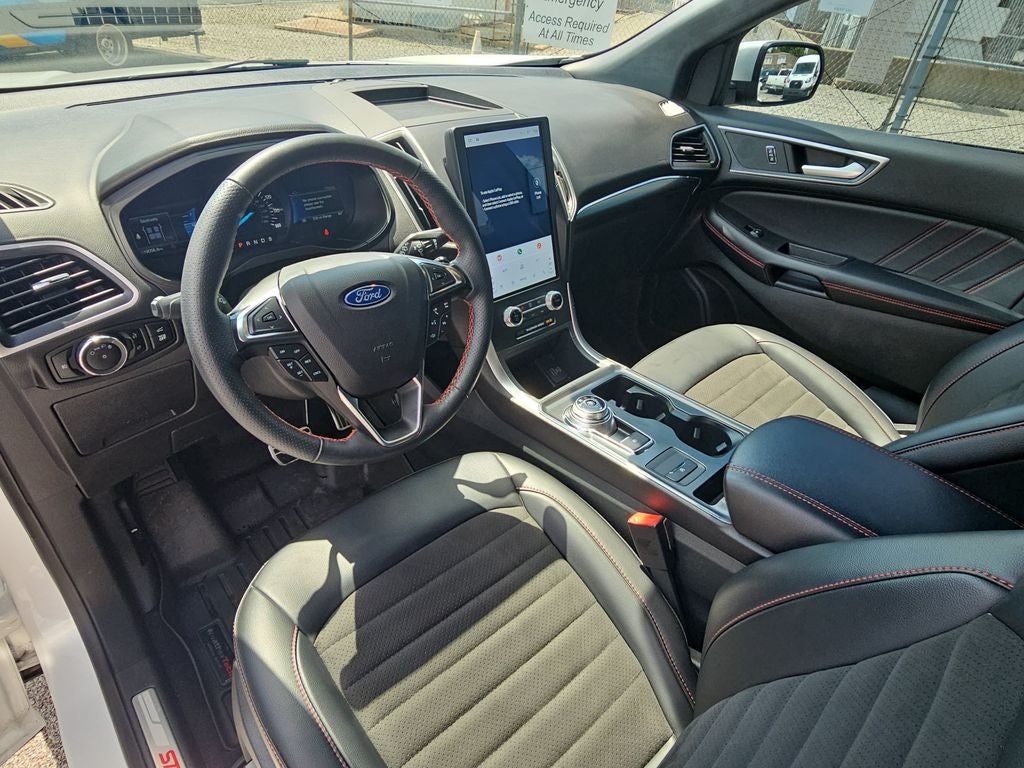 2024 Ford Edge ST Line