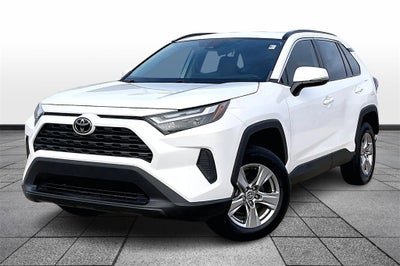 2022 Toyota RAV4 XLE