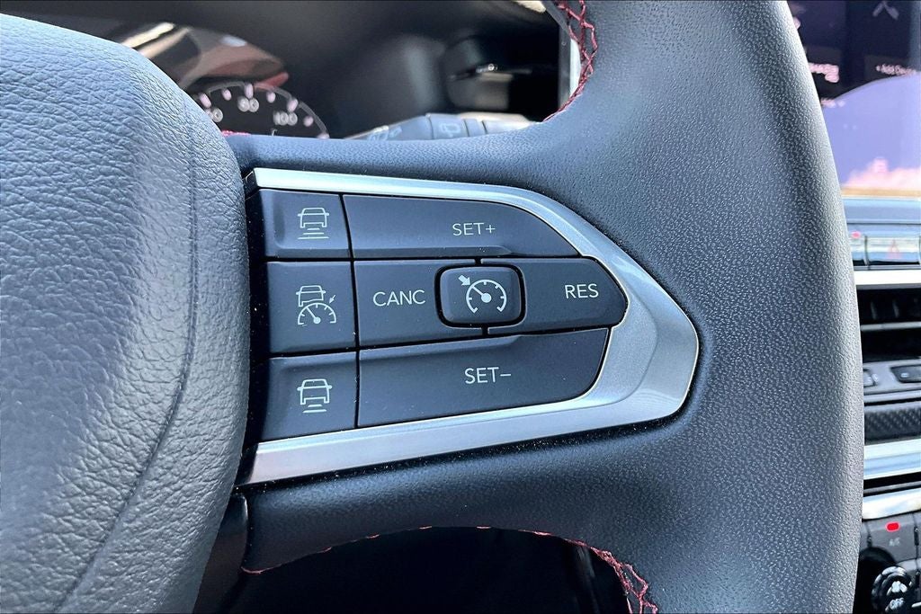 2025 Jeep Compass Trailhawk - Photo 18
