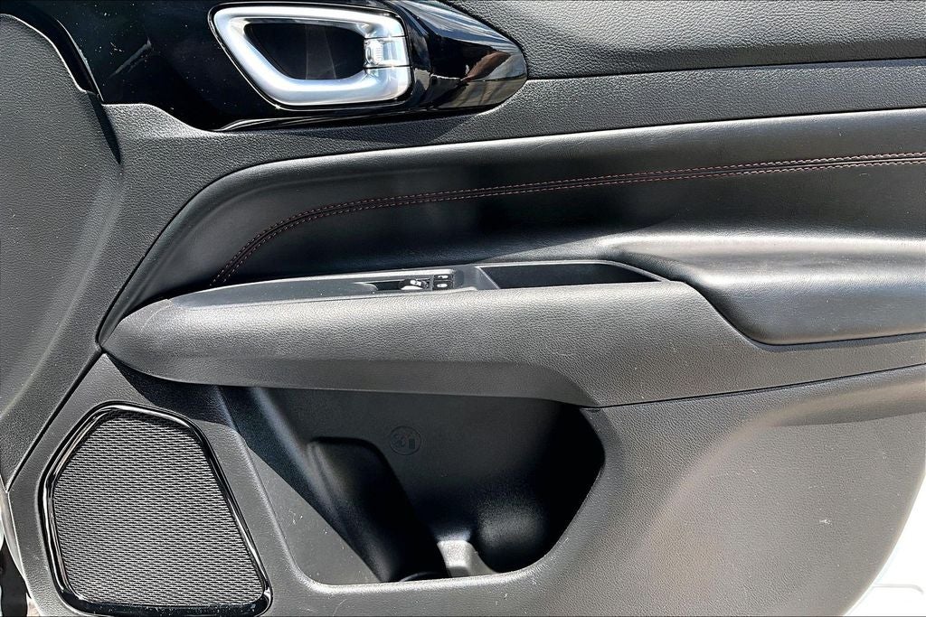 2025 Jeep Compass Trailhawk - Photo 23