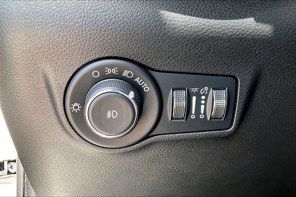 2025 Jeep Compass Trailhawk - Photo 32