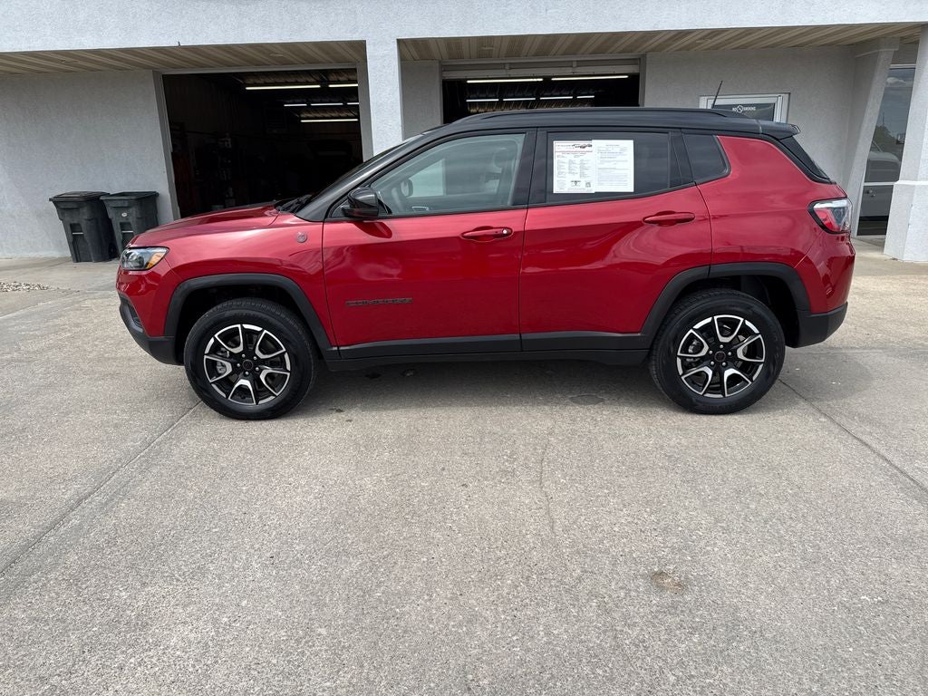 2025 Jeep Compass Trailhawk