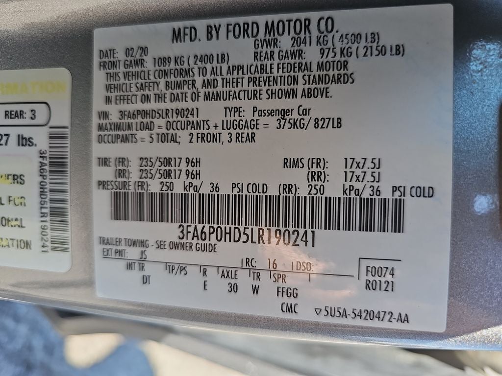 2020 Ford Fusion SE