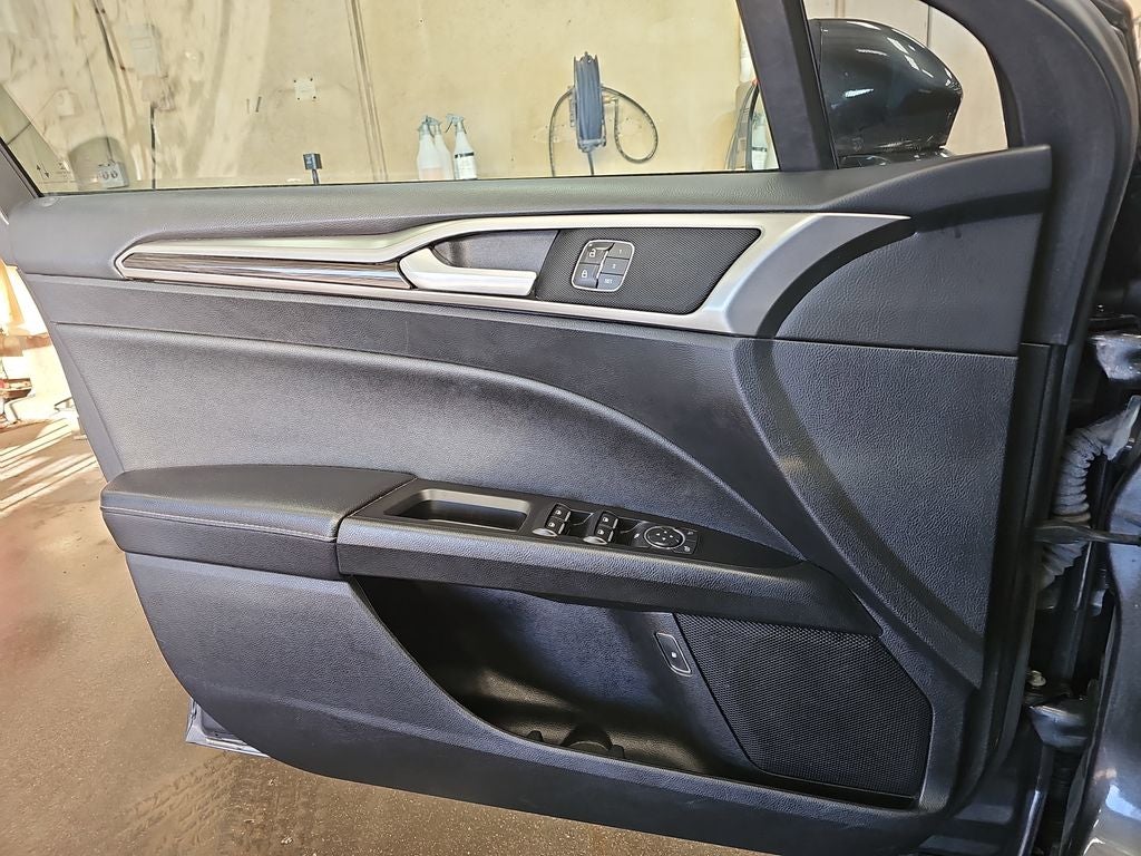 2020 Ford Fusion Hybrid SEL