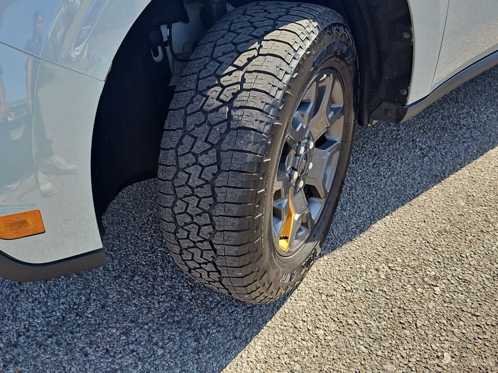 2023 Ford Maverick Lariat Tremor