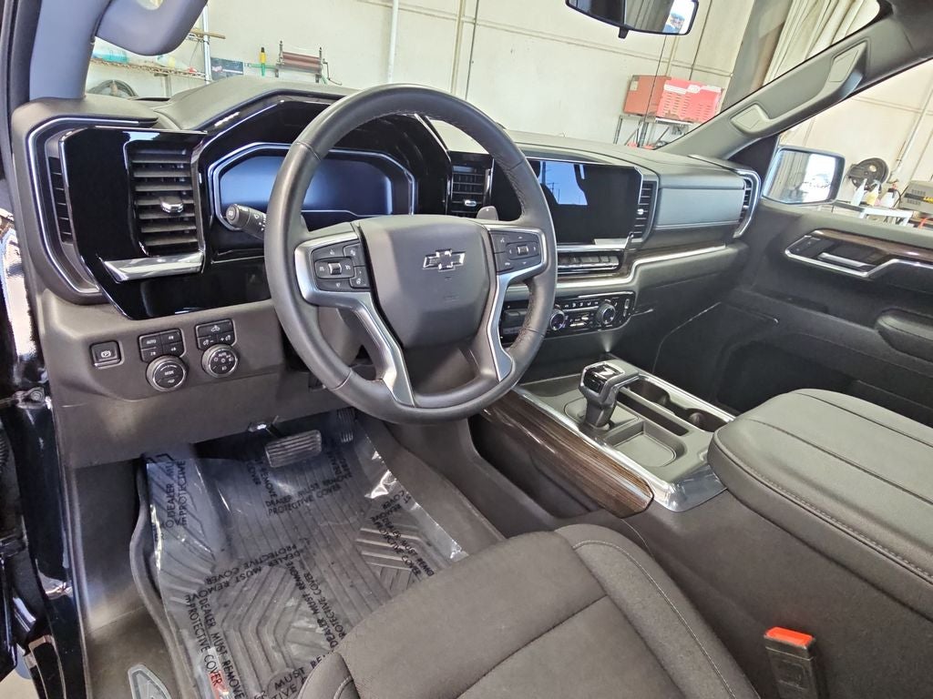 2025 Chevrolet Silverado 1500 LT Trail Boss