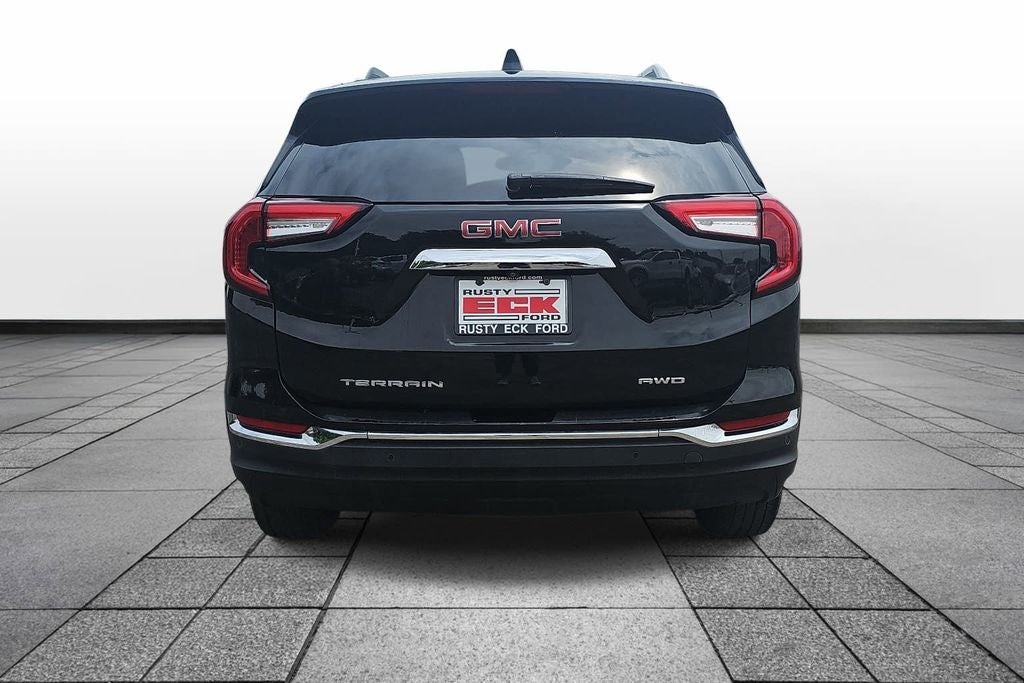 2023 GMC Terrain SLT