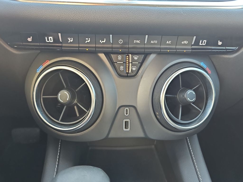 2025 Chevrolet Blazer LT
