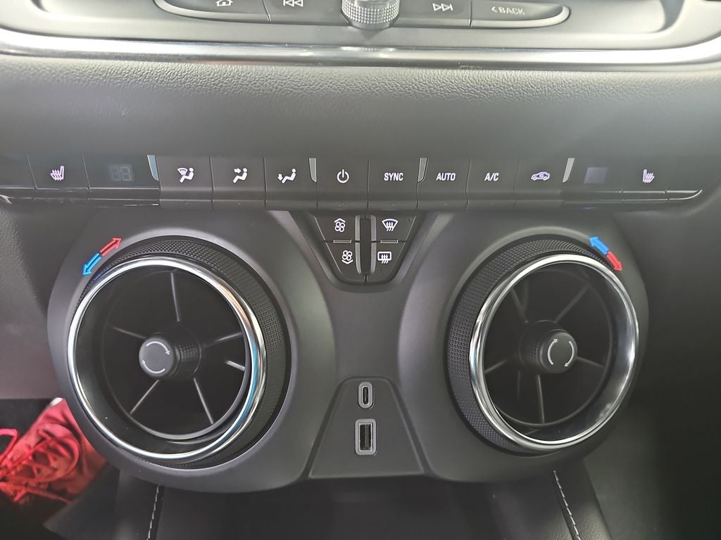 2025 Chevrolet Blazer LT