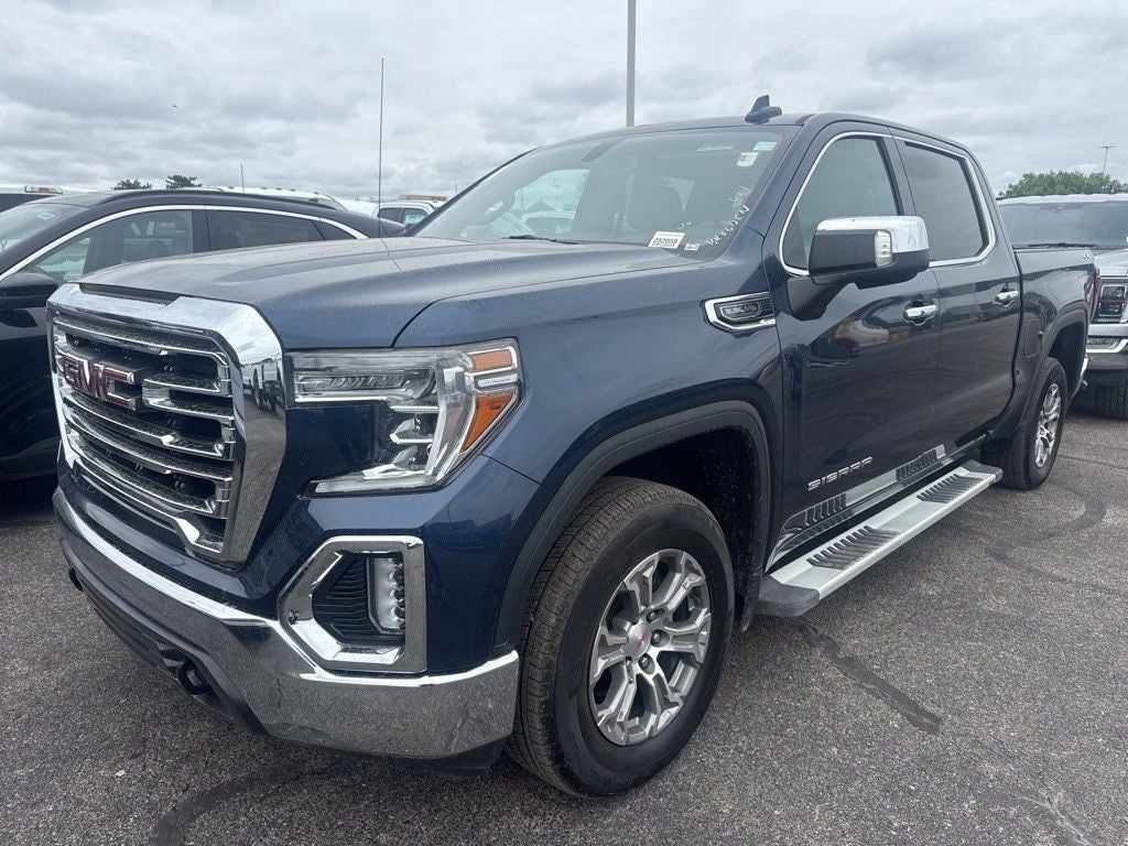 2020 GMC Sierra 4WD Crew Cab Short Box SLT's photo
