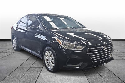 2022 Hyundai Accent SE
