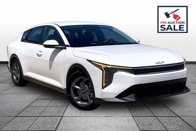 2025 Kia K4 LXS