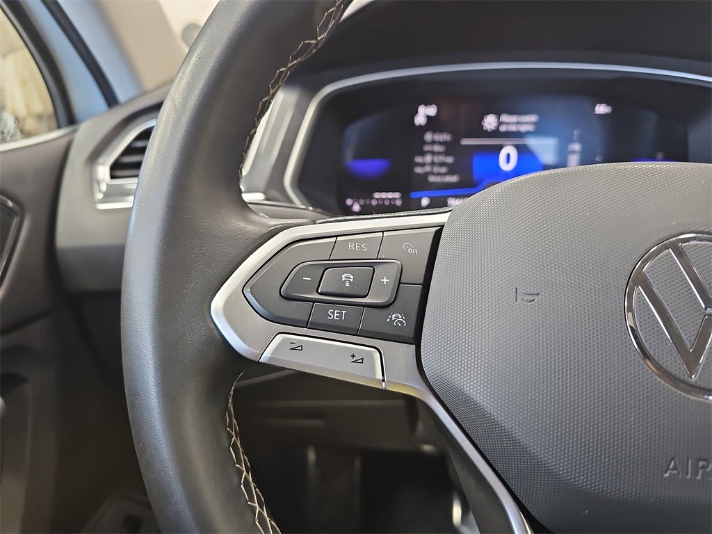 2024 Volkswagen Tiguan 2.0T SE