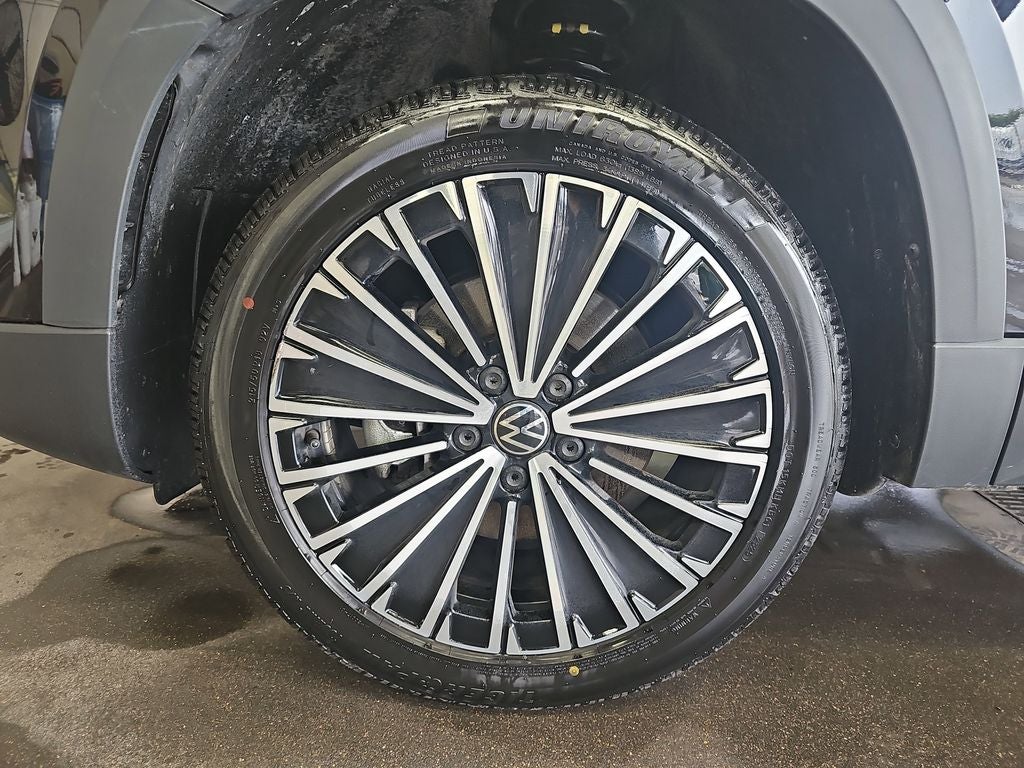 2025 Volkswagen Taos 1.5T SE