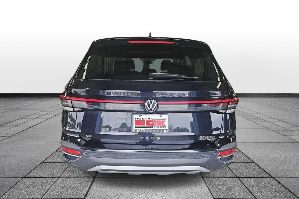 2025 Volkswagen Taos 1.5T SE