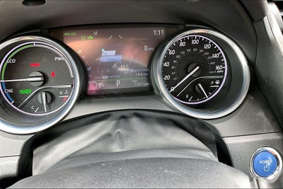 2020 Toyota Camry Hybrid XLE