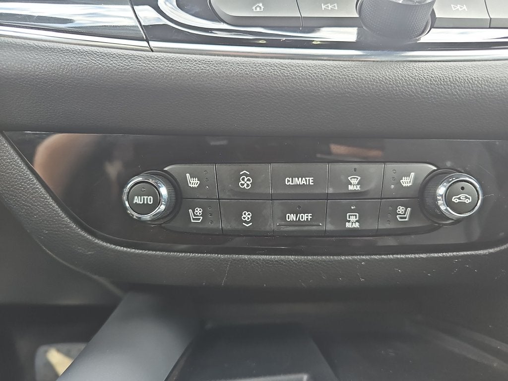 2022 Buick Enclave Premium Group