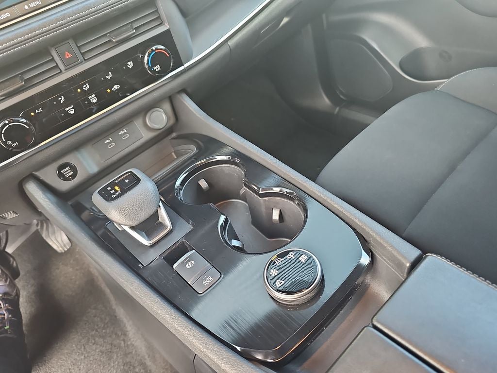 2024 Nissan Rogue S