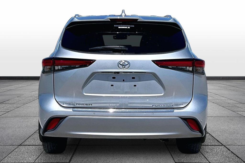 2023 Toyota Highlander Platinum