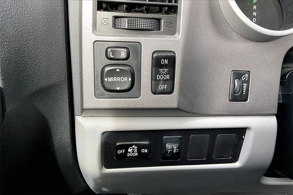 2010 Toyota Tundra Grade 4.6L V8